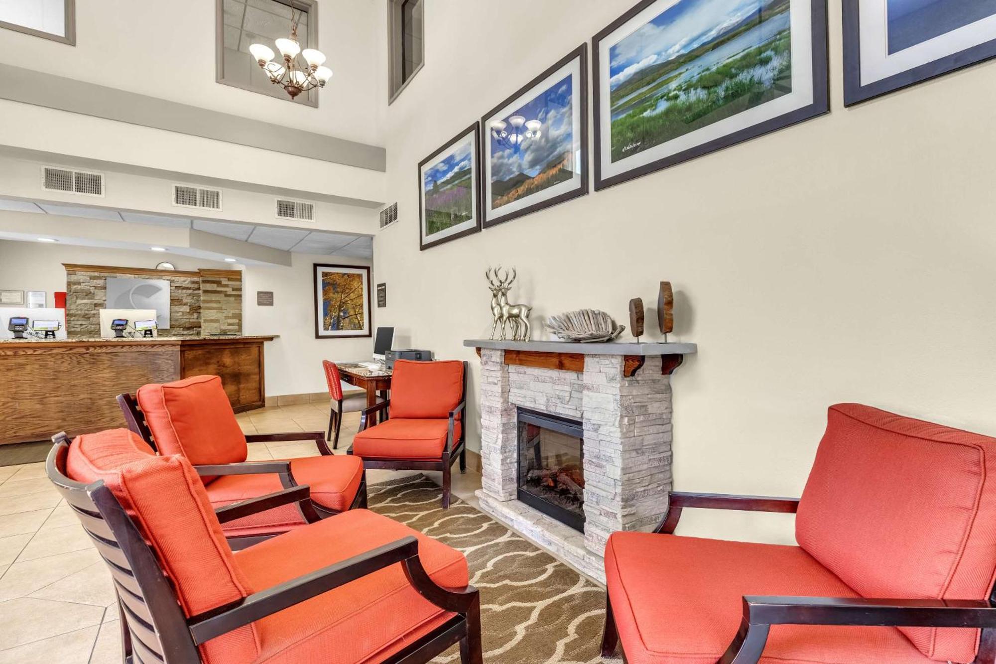 Comfort Inn Denver West Arvada Station Wheat Ridge Exterior foto
